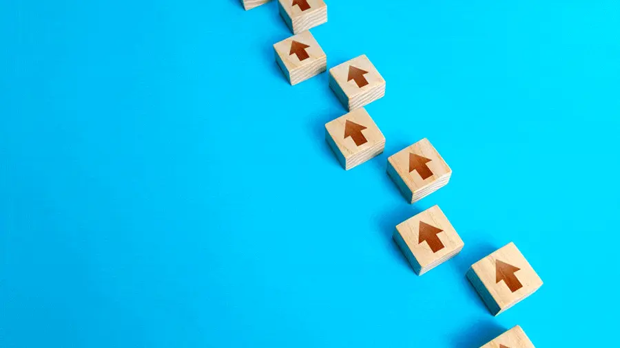 التدريس عبر الإنترنت