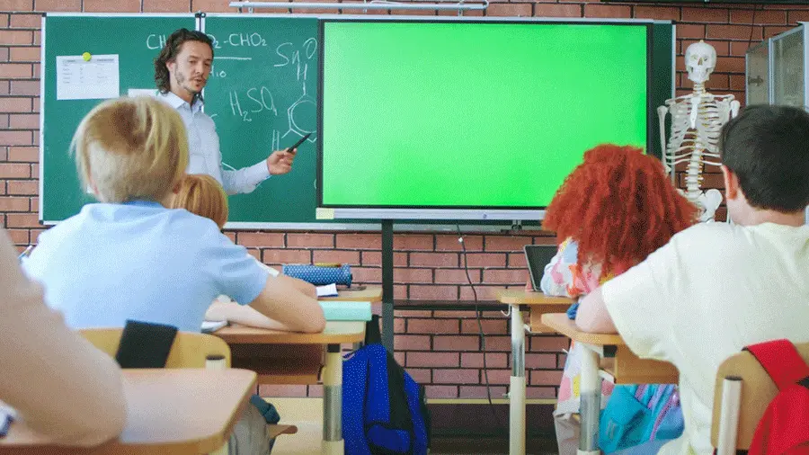 التفاعل في الصفوف الرقمية