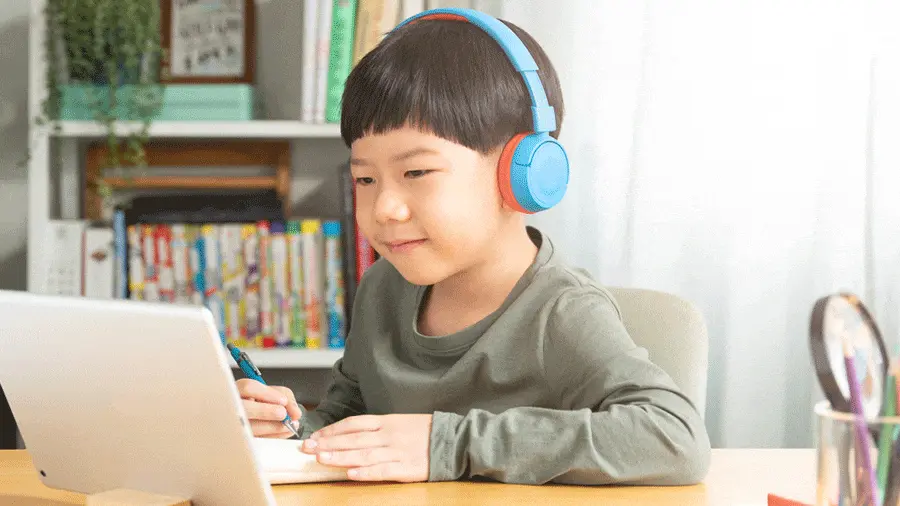 الفصول الافتراضية 