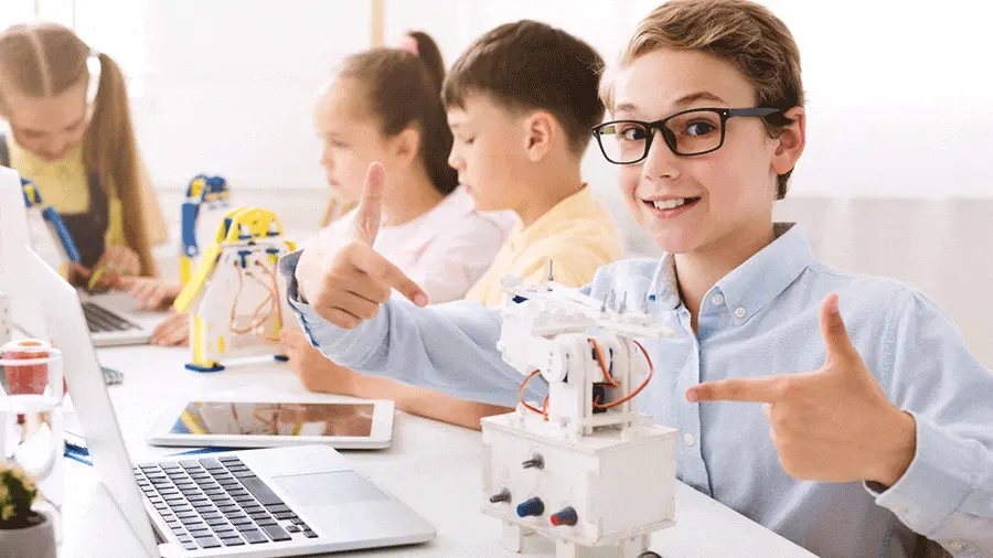 الأنشطة التعليمية الإلكترونية 