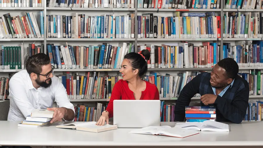 التعليم الرقمي والتفاعل الاجتماعي