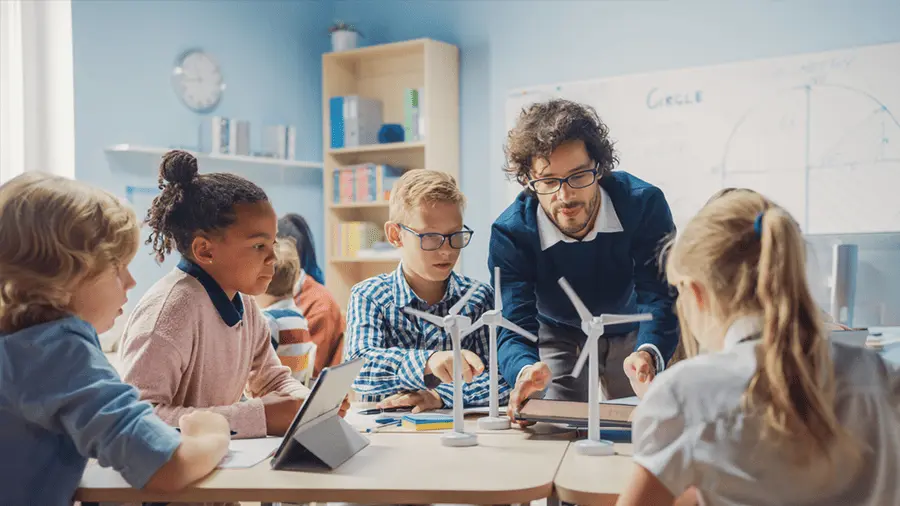 الأنشطة التعليمية الإلكترونية