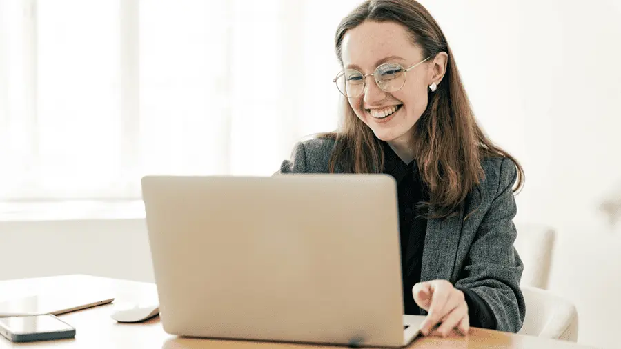 التعلم المتزامن