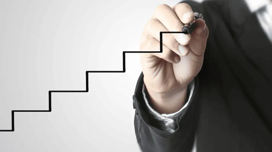 التعليم الجامعي عبر الإنترنت