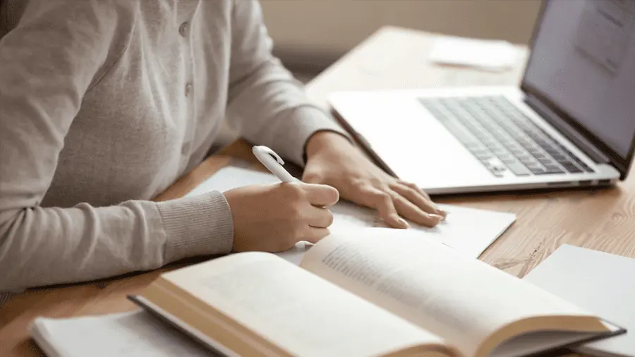 محتوى التعليم الإلكتروني