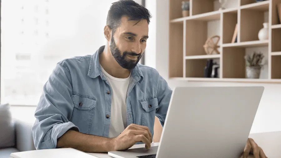 التعلم المتزامن