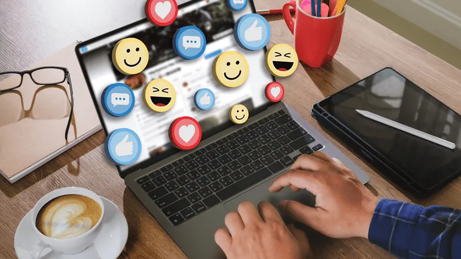 التعليم الجامعي عبر الإنترنت