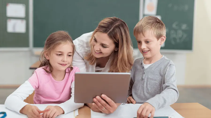 التفاعل في التعليم