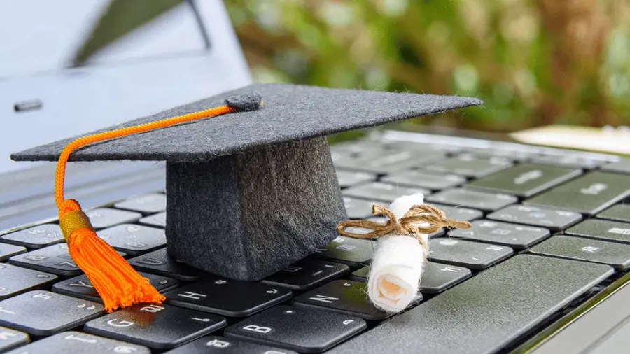 أفضل دورات التعليم الإلكتروني