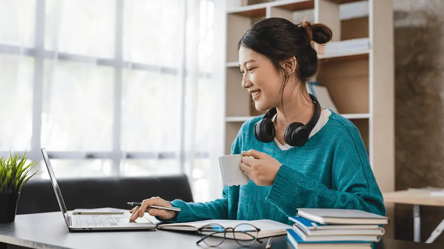 التعلم الذاتي 