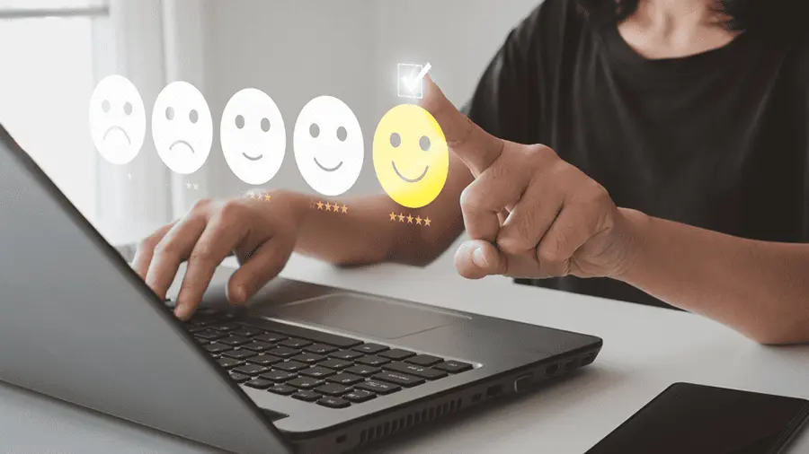 الأنظمة التعليمية الذكية